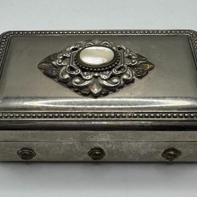 Sale Photo Thumbnail #441