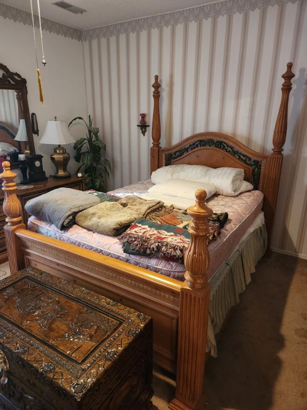 Sale Photo Thumbnail #16