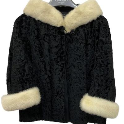 Sale Photo Thumbnail #112