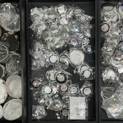 Sale Photo Thumbnail #828