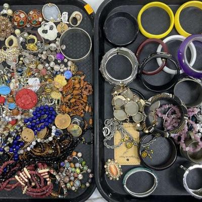 Sale Photo Thumbnail #862