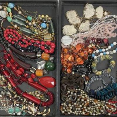 Sale Photo Thumbnail #833