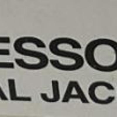 Sale Photo Thumbnail #44