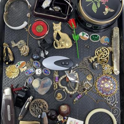 Sale Photo Thumbnail #846