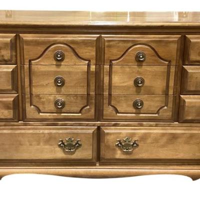 Sale Photo Thumbnail #649