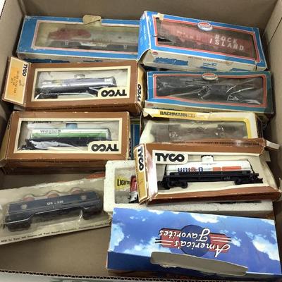 Sale Photo Thumbnail #915