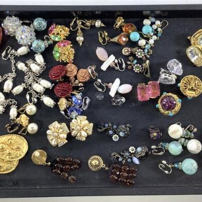 Sale Photo Thumbnail #769