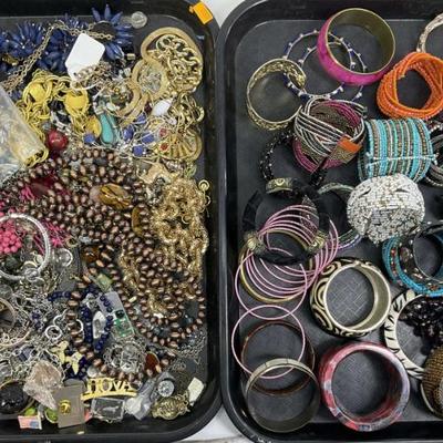 Sale Photo Thumbnail #859