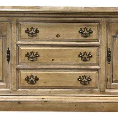 Sale Photo Thumbnail #510