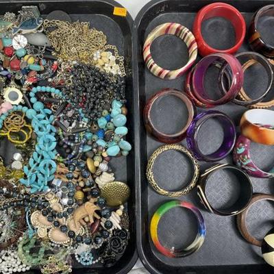 Sale Photo Thumbnail #860