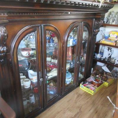 Display or curio for home, bar or antique retail