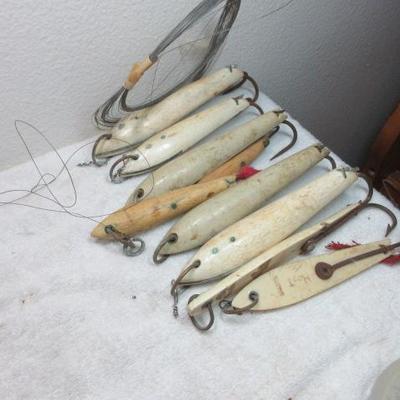 Vintage Japanese bone tuna lures