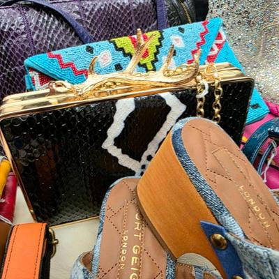 Sale Photo Thumbnail #46