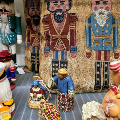 Sale Photo Thumbnail #82