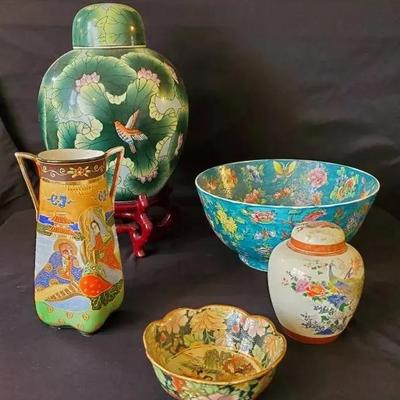 (5) Asian Glass Lot