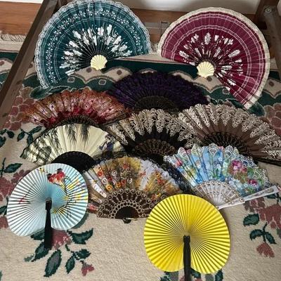(11) Beautiful Hand Fans