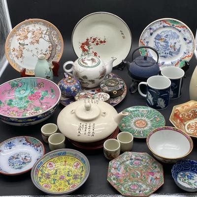 Oriental Tea Pots, Dishes & Bowls 