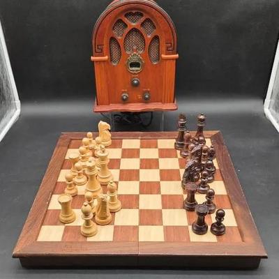 Crosley Old Time Radio and Travel Chess Set