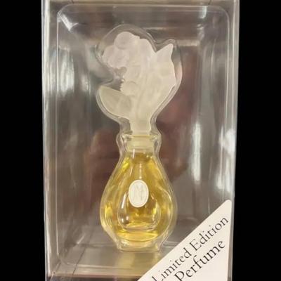 Limited Edition Jessica McClintock "Lily Stopper Perfume"