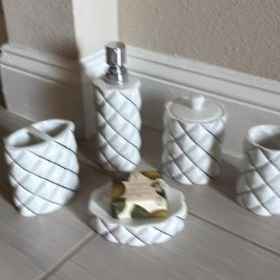 Sale Photo Thumbnail #56: 5d8662d3 818f 4c8f 9286 05efbbb4d97e