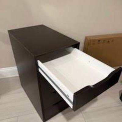 Sale Photo Thumbnail #62: 04f15d94 7b4f 40b4 8625 f25cad295224