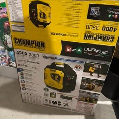 Sale Photo Thumbnail #2: 1a877237 97e4 4909 963f 2218b69cb4b5 4 5005 c