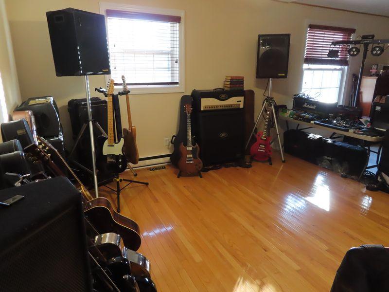 Sale Photo Thumbnail #13