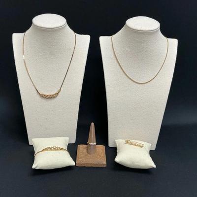 Various Vintage Costume Jewelry 