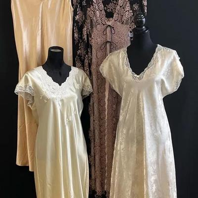 Neiman Marcus & Oscar de la Renta & More Vintage Boudoir 