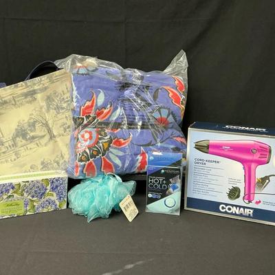 Girly Bed And Bath Set