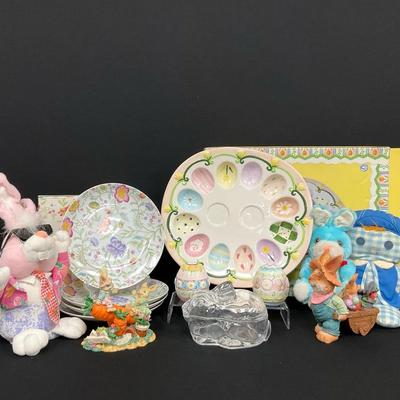 Vintage Easter Plate And Decoration 