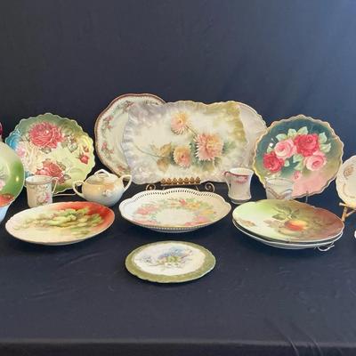 Feminine Florals For Gathering Friends 