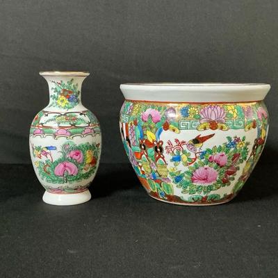 Rose Medallion Planter And Vase
