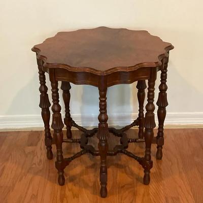 Victorian Walnut Parlor Table