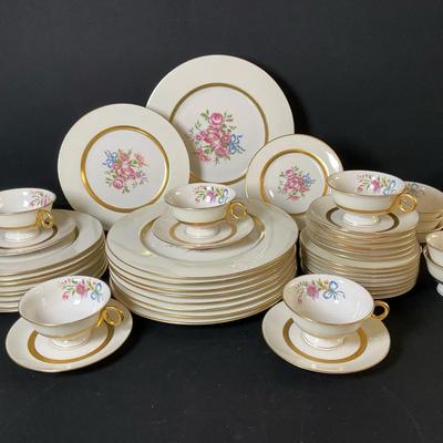 Theodore Haviland Kenmore China Service for Nine