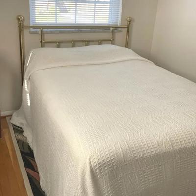 Dreshure Brass Headboard On Metal Frame With Coverlet 