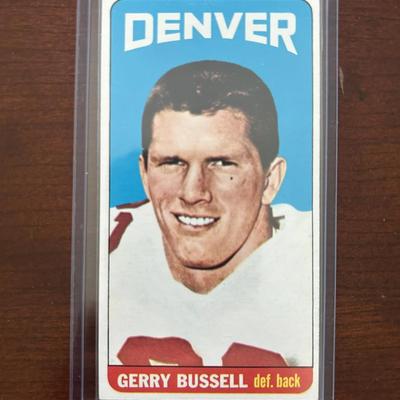 1965 Topps Football Tall Boy Football Card. Gerry Bussell. Card #47