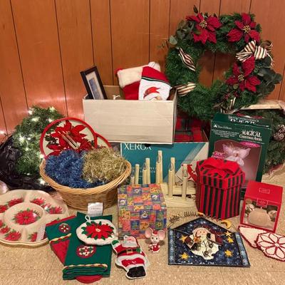 Christmas Decor With Wreaths, Lights, Linens, Greenery, Etc