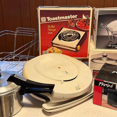 Kitchen Items & Small Appliances With Casserole Dish, George Foreman, Electric Burner & More