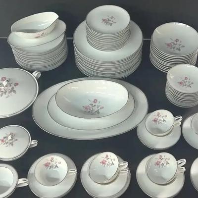 Set Of Japanese Made Noritake China (90)