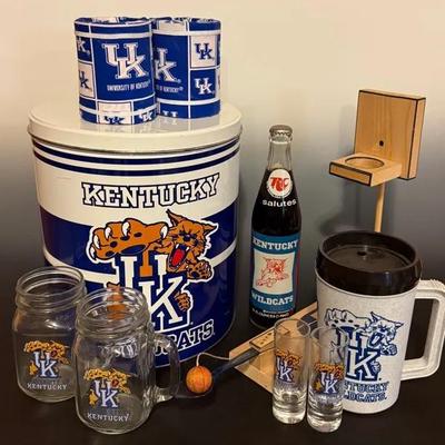 New & Vintage Kentucky (UK) Wildcats Barware & Other Home Decor