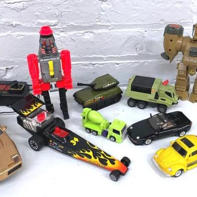 Rare Vintage Toys With GoBot Robot, 1984 Transformer, 1975 Matchbox And More 