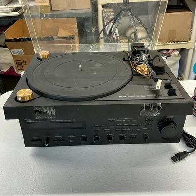 Yamaha Natural Sound Receiver & Turntable