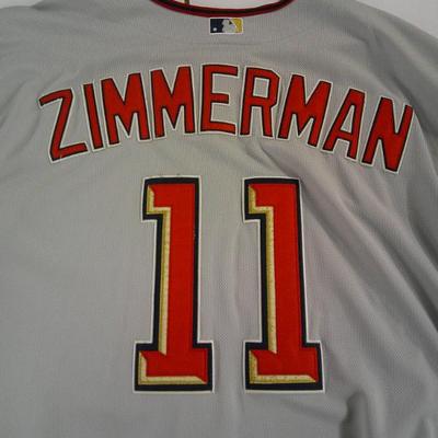 Sale Photo Thumbnail #175