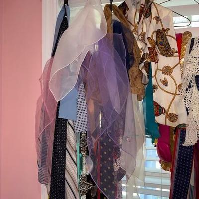 Sale Photo Thumbnail #273