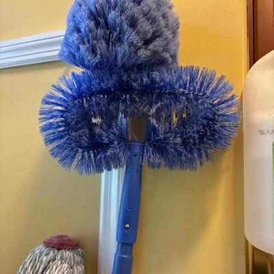 Sale Photo Thumbnail #173