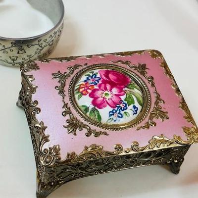 Sale Photo Thumbnail #456