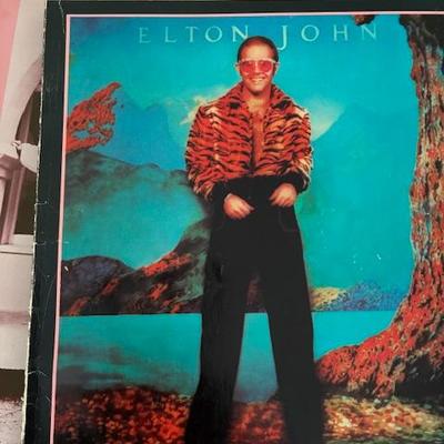 Sale Photo Thumbnail #303