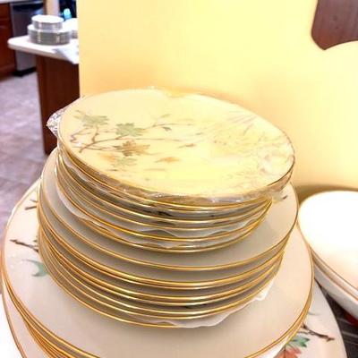 Sale Photo Thumbnail #192