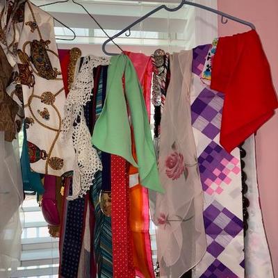 Sale Photo Thumbnail #274